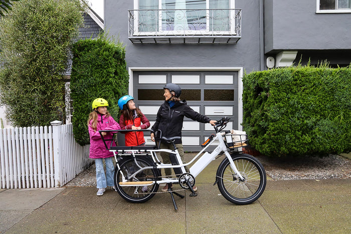 Healthy Bonding: E-Bike Adventures for Family Wellness